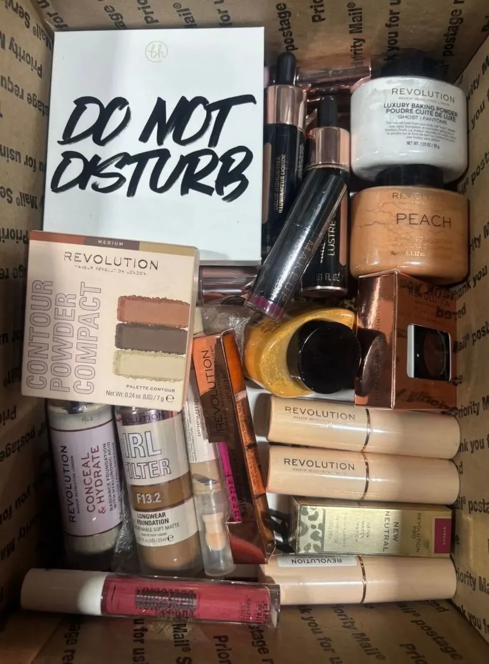 50 Piece Revolution Resellers Box NWT
